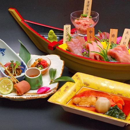Dogashima Onsen Hotel Нишиизу Екстериор снимка