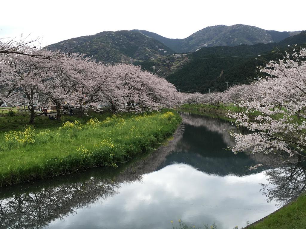 Dogashima Onsen Hotel Нишиизу Екстериор снимка